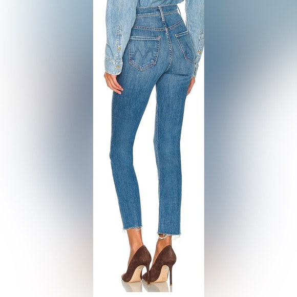 MOTHER JEANS Pixie Dazzler Ankle Fray - Beginner's Luck - Picture 3 of 9